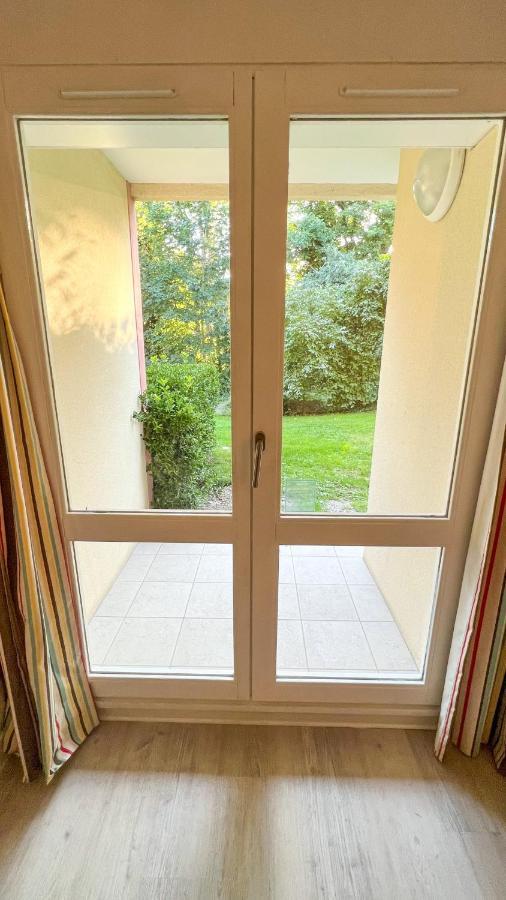 6-Person Apartment With Swimming Pool Tennis Court And Free Parking 25 Le Touquet Kültér fotó