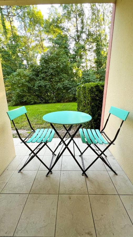 6-Person Apartment With Swimming Pool Tennis Court And Free Parking 25 Le Touquet Kültér fotó