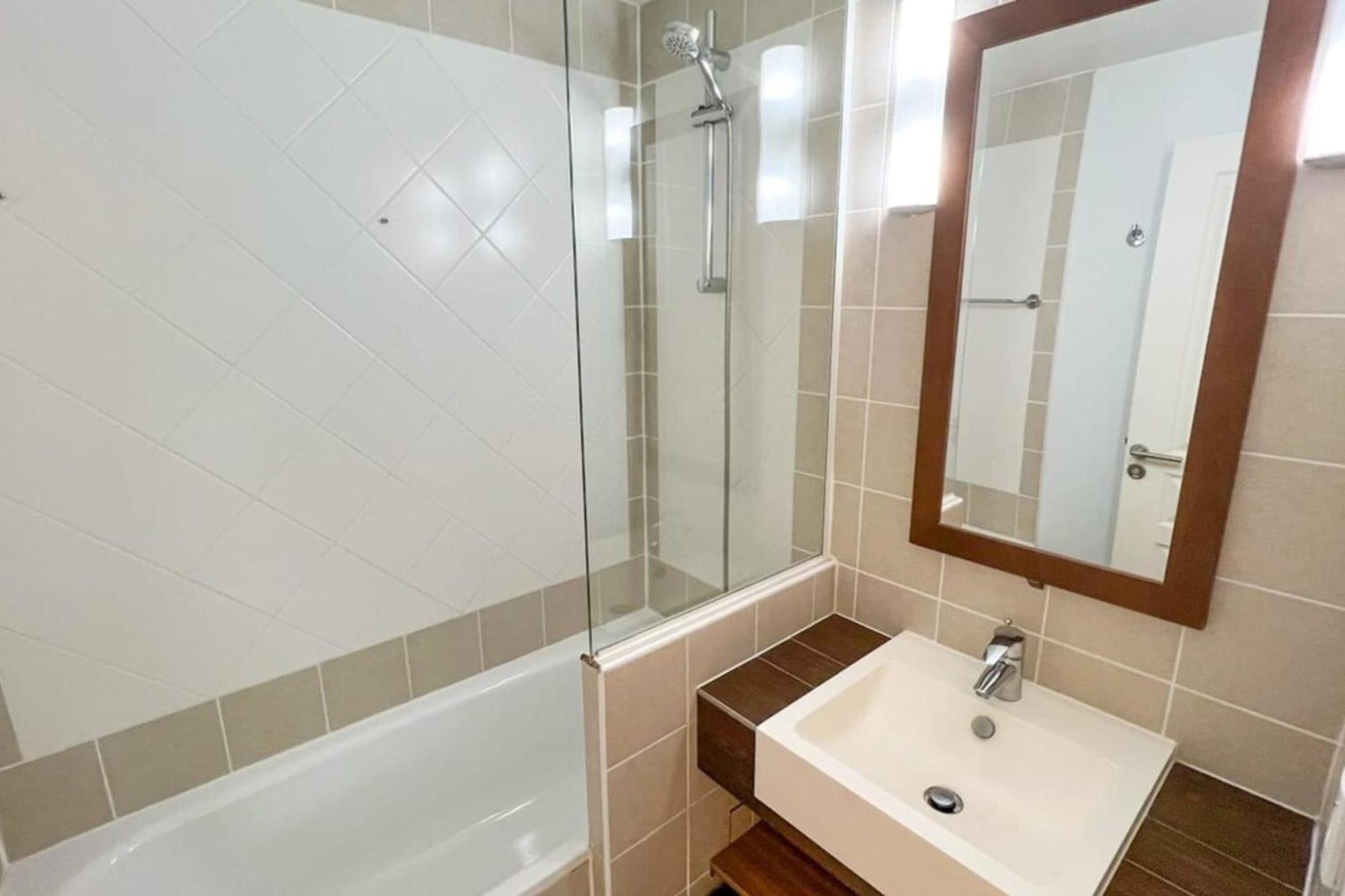 6-Person Apartment With Swimming Pool Tennis Court And Free Parking 25 Le Touquet Kültér fotó