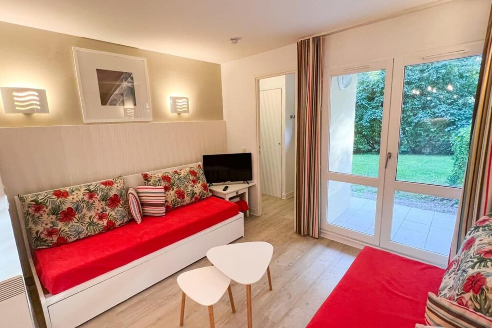 6-Person Apartment With Swimming Pool Tennis Court And Free Parking 25 Le Touquet Kültér fotó